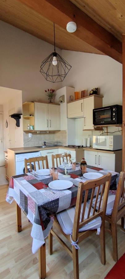Appartement T2 A Bernex Avec Wifi, Vue Sur Montagne Luaran gambar