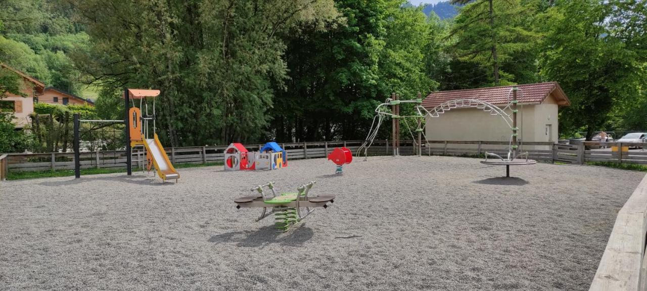 Appartement T2 A Bernex Avec Wifi, Vue Sur Montagne Luaran gambar