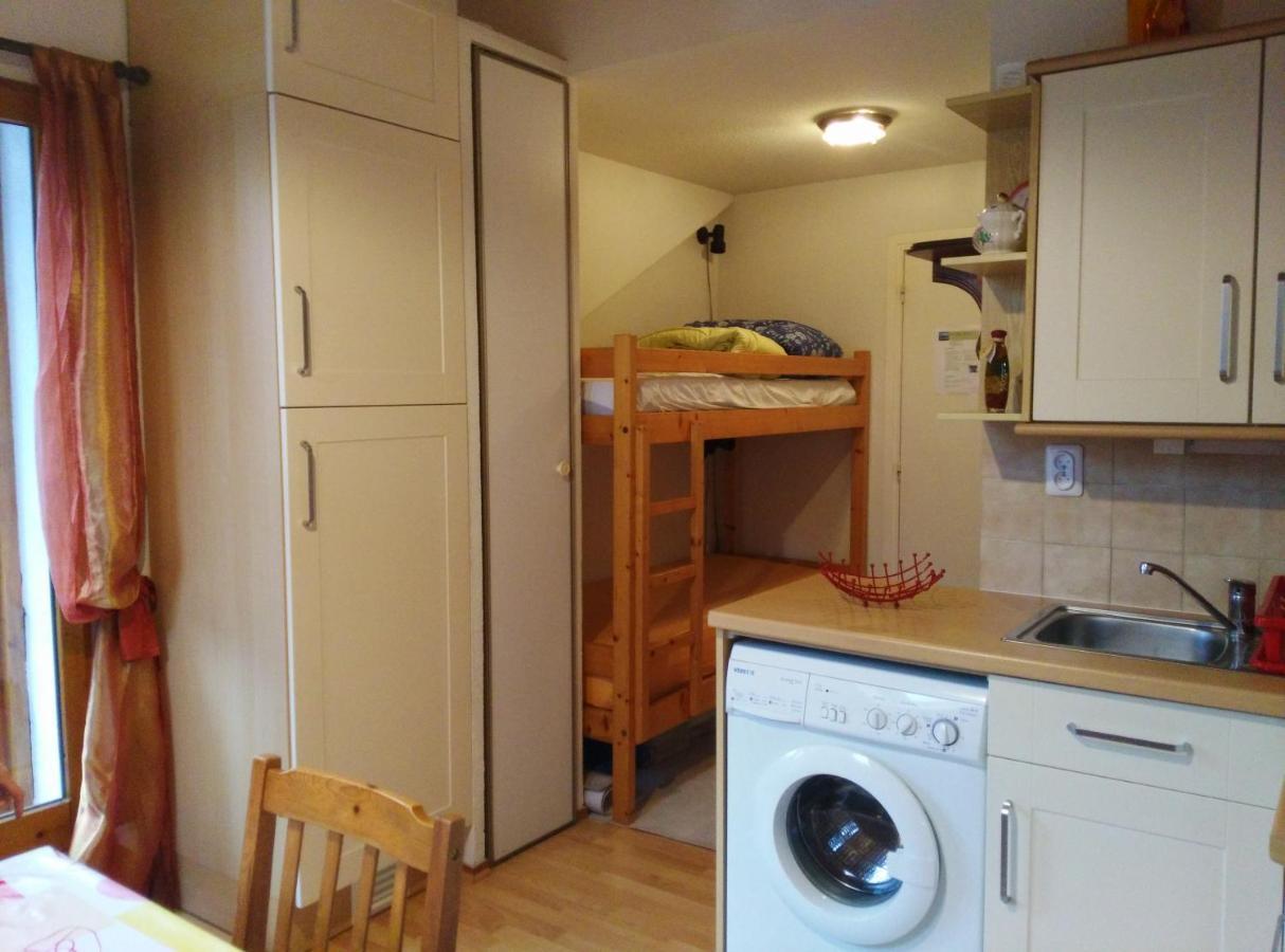 Appartement T2 A Bernex Avec Wifi, Vue Sur Montagne Luaran gambar